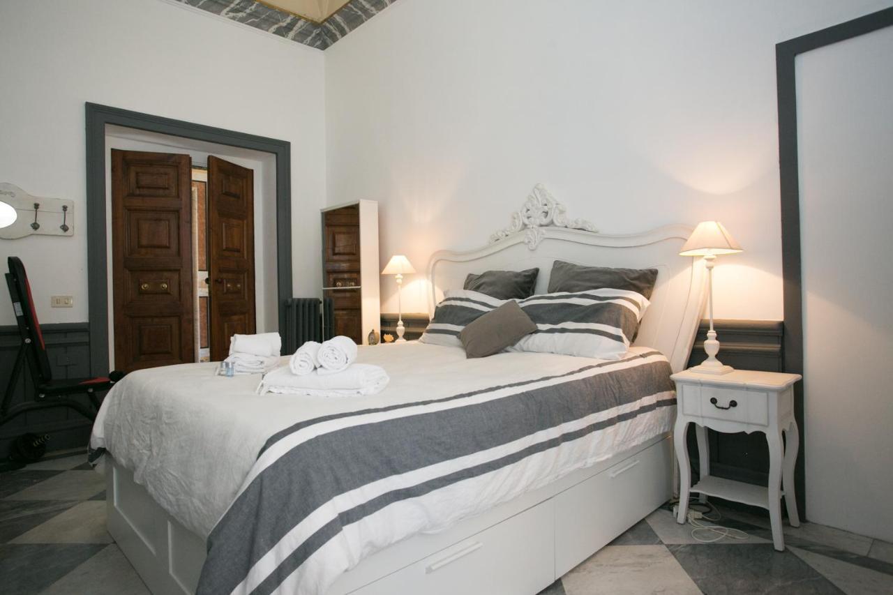 Private Room In Roma Centro Storico Экстерьер фото