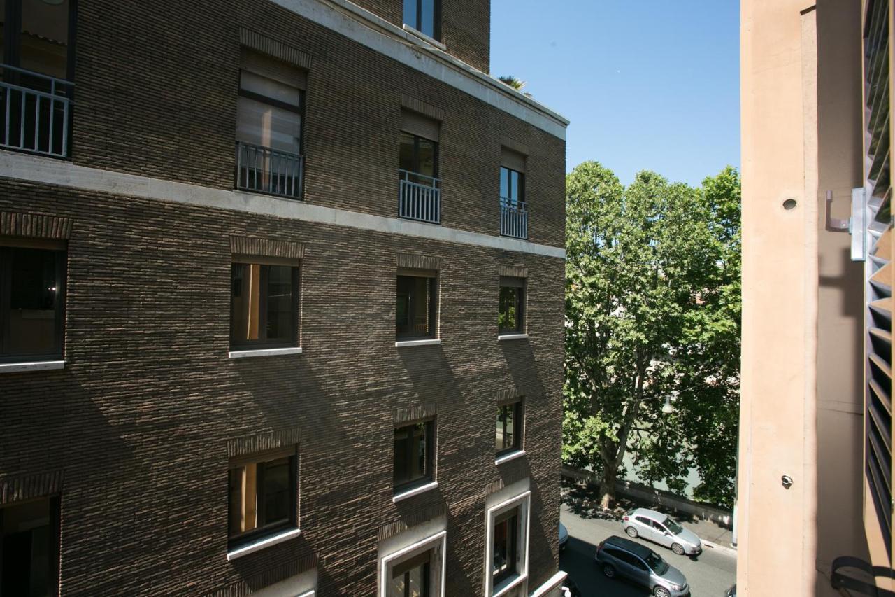 Private Room In Roma Centro Storico Экстерьер фото